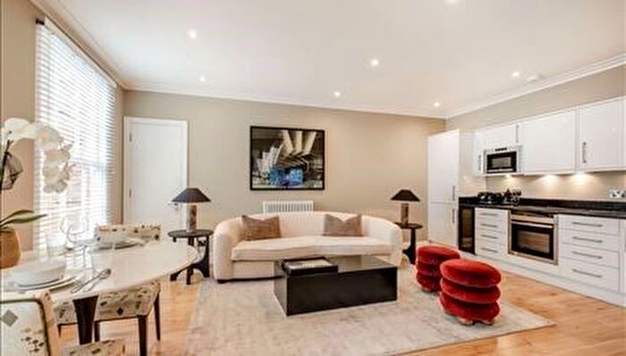 1 Bedroom Flat To Rent In Grosvenor Hill, Mayfair, London, W1K