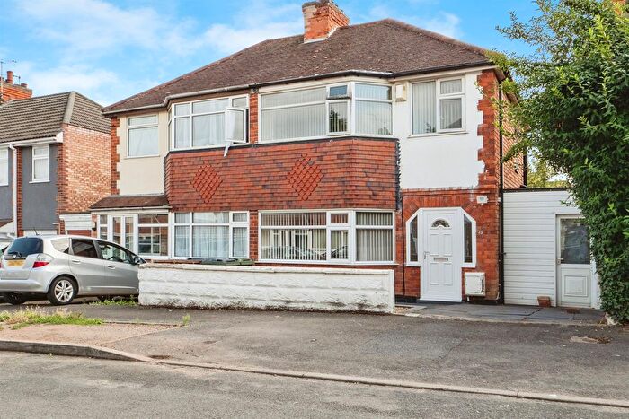 3 Bedroom Semi-Detached House For Sale In Cleveleys Avenue, Leicester, LE3