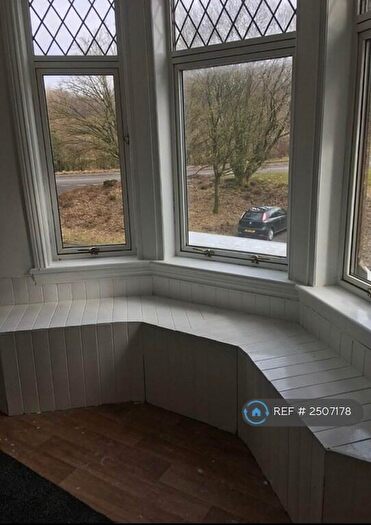 2 Bedroom Flat To Rent In Knoxville Road, Kilbirnie, KA25