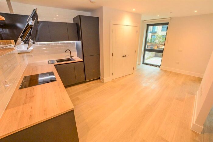 Studio To Rent In The Furlong, Lewes Road, Brighton, BN2