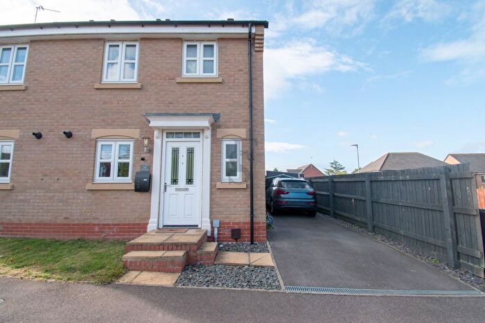 3 Bedroom Semi-Detached House For Sale In Devana Way, Great Glen, LE8