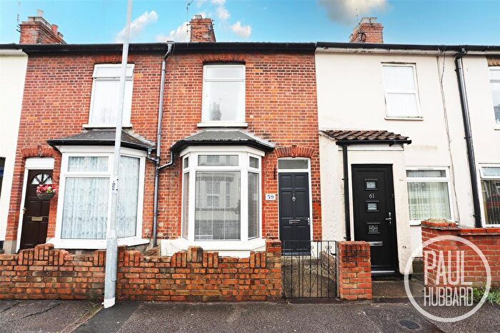 2 Bedroom Terraced House To Rent In Beaconsfield Road, Kirkley, NR33