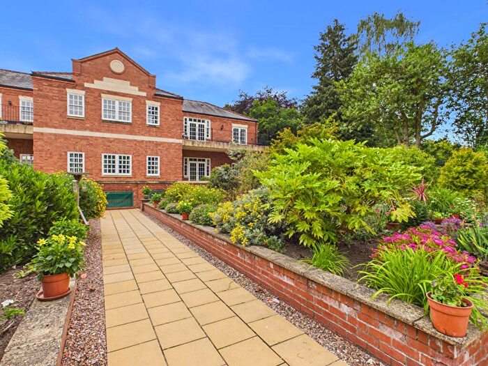 3 Bedroom Apartment For Sale In The Alexandra, The Broadway, Woodhall Spa, LN10