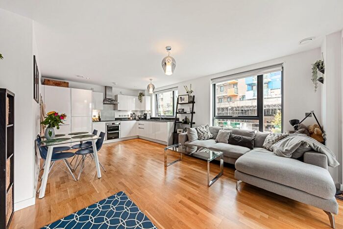 2 Bedroom Flat For Sale In Bugle House, Larkwood Avenue London, SE10