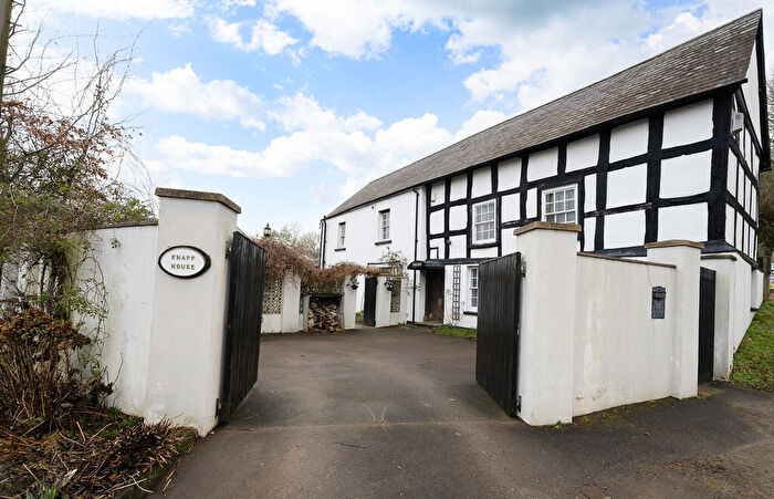 5 Bedroom Detached House For Sale In Longhope, Spacious Character Home, Great Village Amenities, GL17