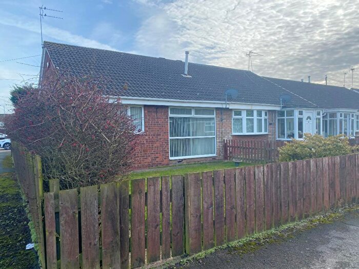 2 Bedroom Bungalow To Rent In Wensleydale, Sutton Park, Hull, HU7