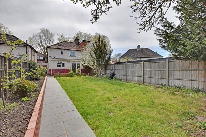 4 Bedroom Semi-Detached House For Sale In Macarthur Terrace, Charlton Park Road, Charlton, London, SE7