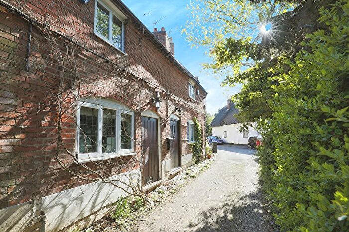 1 Bedroom Terraced House For Sale In Church Walk, Wellesbourne, Warwick, CV35