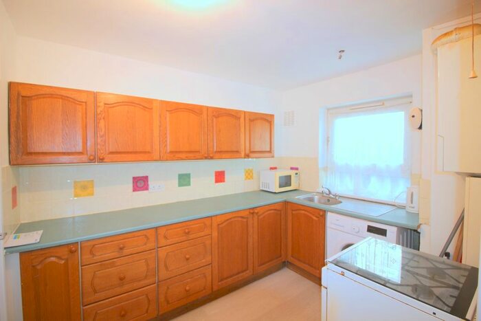 1 Bedroom Flat To Rent In Claremont Street, London, E16