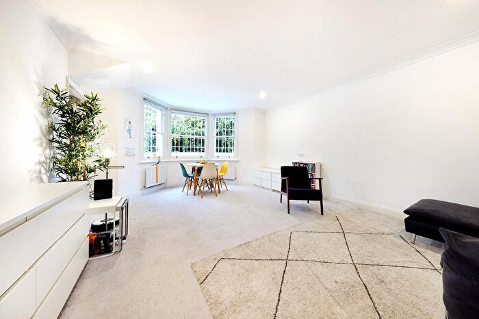 2 Bedroom Apartment To Rent In Fellows Road, Belsize Park, London, NW3