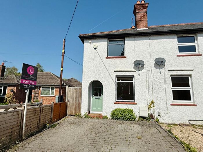 2 Bedroom End Of Terrace House For Sale In Wallingford Road, Cholsey, OX10