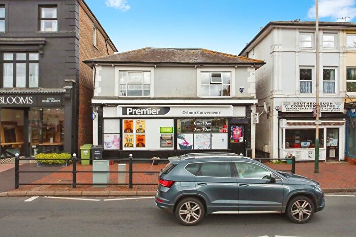 1 Bedroom Flat For Sale In London Road, Southborough, Tunbridge Wells, Kent, TN4