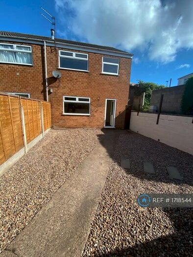 3 Bedroom Semi-Detached House To Rent In Francis Street, Derby, DE21