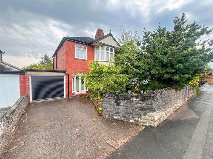 3 Bedroom Semi-Detached House For Sale In Beggars Lane, Leek, ., ST13
