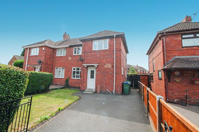 3 Bedroom Semi-detached House For Sale In Upper Church Lane, Tipton, DY4