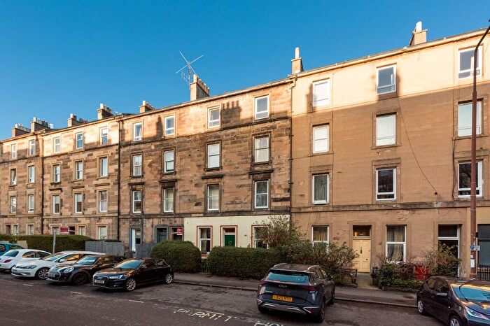 2 Bedroom Flat For Sale In (flat ), Montgomery Street, Hillside, Edinburgh, EH7