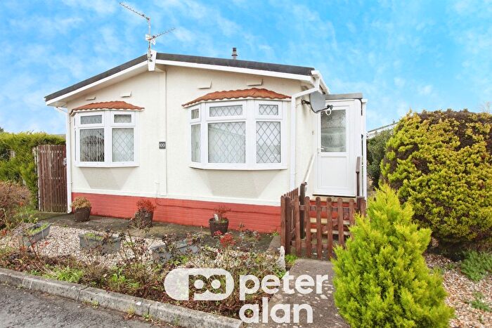 2 Bedroom Park Home For Sale In Lighthouse Park, St. Brides Wentlooge, Newport, NP10