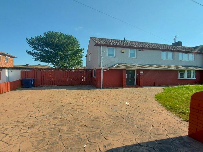 3 Bedroom Semi-Detached House To Rent In Jones Road, Middlesbrough, TS6