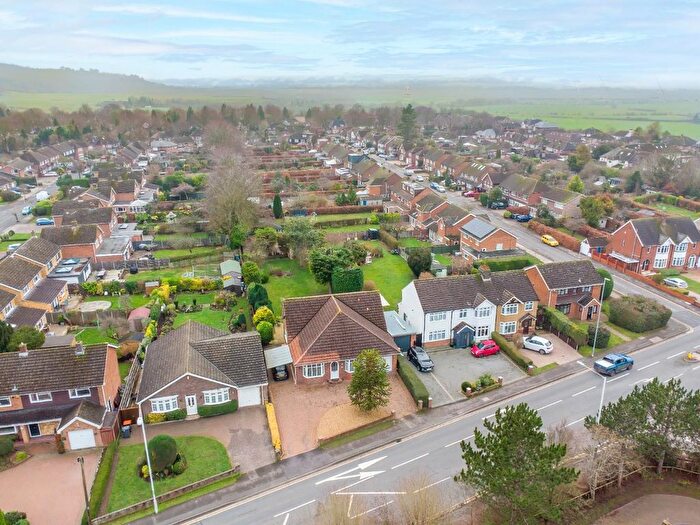 4 Bedroom Chalet For Sale In Totternhoe Road, Dunstable, LU6