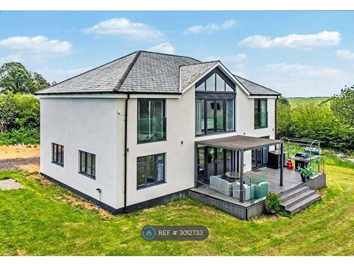4 Bedroom Detached House To Rent In Golf Rise, Saltash, PL12
