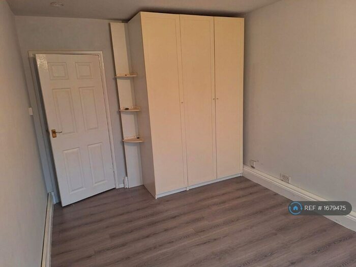 1 Bedroom Flat To Rent In Hayley Green Road, Birmingham, B32