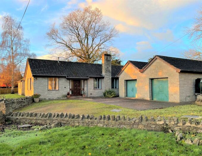 5 Bedroom Detached Bungalow For Sale In Alford, Castle Cary, BA7