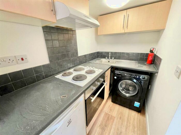 1 Bedroom Flat To Rent In Stapleton Road, Eastville, Bristol, BS5