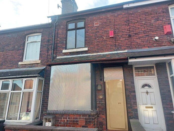 3 Bedroom Town House For Sale In King William Street, Stoke-On-Trent, Staffordshire, ST6