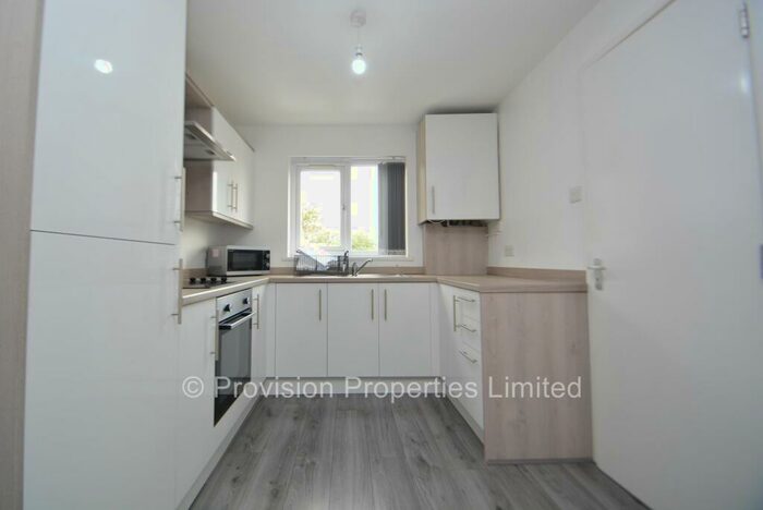 4 Bedroom Terraced House To Rent In Well Close Rise, City Centre, Leeds, LS7