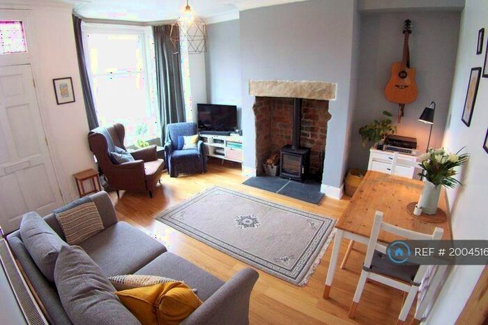 2 Bedroom Terraced House To Rent In Grimthorpe Street, Leeds, LS6