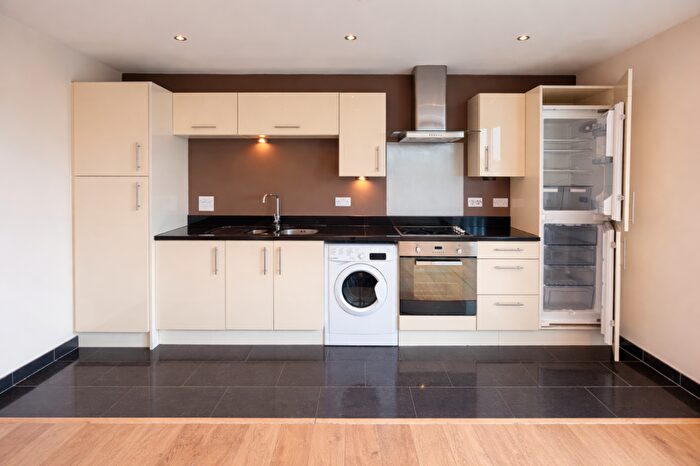 1 Bedroom Flat To Rent In Modern Bedroom Apartment | Heating Included | Council Tax Band A Cardigan Road, Bournemouth, Dorset, BH9