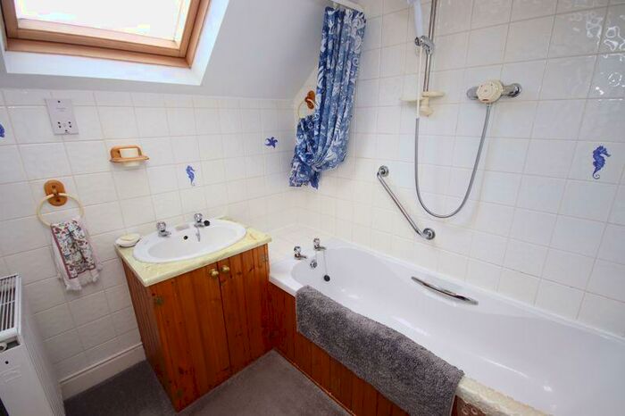 2 Bedroom Detached House For Sale In Trefriw, LL27