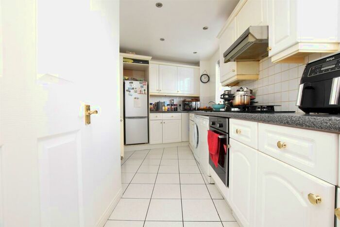 2 Bedroom Apartment To Rent In Nyall Court, Kidman Close, Gidea Park, Romford, RM2