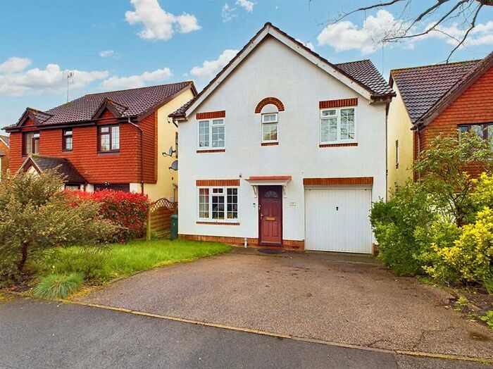 4 Bedroom Detached House To Rent In Maidenbower, RH10