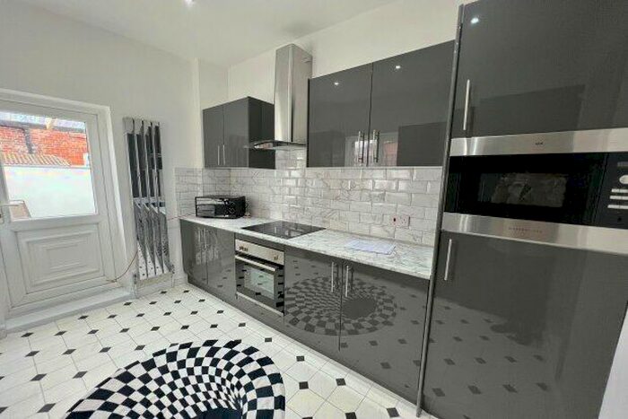 3 Bedroom Property To Rent In Abbey Hey Lane, Manchester, M18