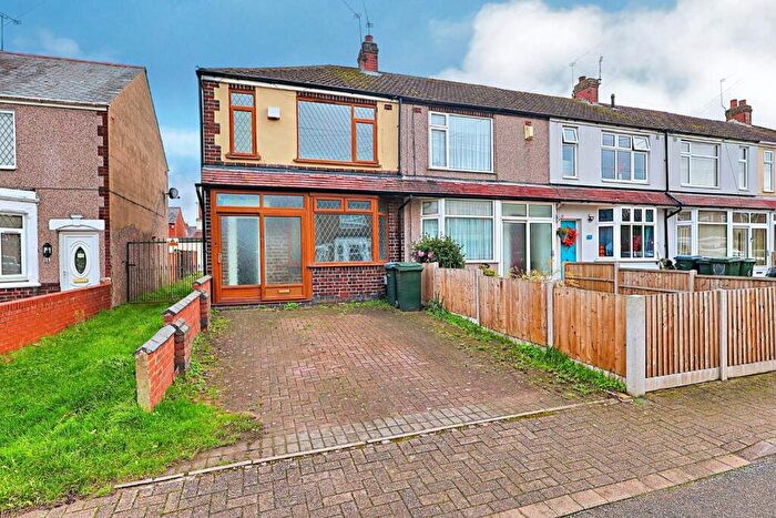 2 Bedroom End Of Terrace House For Sale In Geoffrey Close, Wyken, Coventry - No Chain, CV2