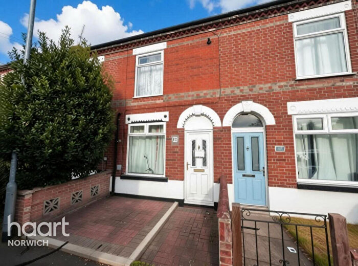 2 Bedroom Terraced House For Sale In Nelson Street, Norwich, NR2