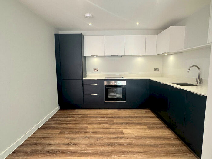 2 Bedroom Apartment To Rent In Church Street, Bingham, NG13