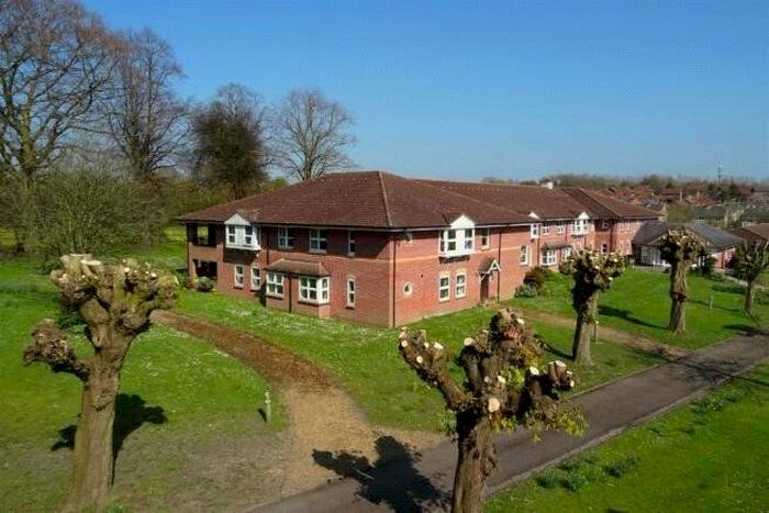 2 Bedroom Detached House To Rent In The Croft, Meadow Drive, Devizes, Wiltshire, SN10