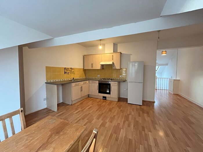 1 Bedroom Flat To Rent In Albert Road, Bournemouth, BH1