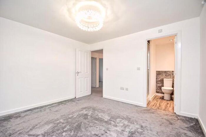 4 Bedroom Detached House For Sale In Primrose Avenue, Clehonger, HR2