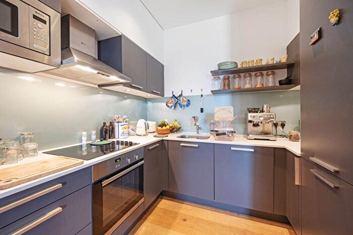 2 Bedroom Flat For Sale In The Arthaus, Hackney, London, E8