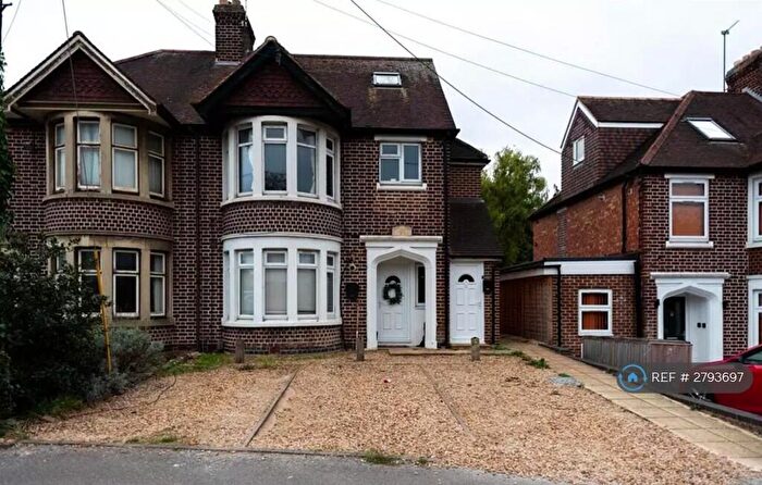 2 Bedroom Flat To Rent In Westminster Way, Oxford, OX2