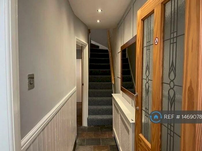 2 Bedroom Terraced House To Rent In Blanche Street, Cardiff, CF24