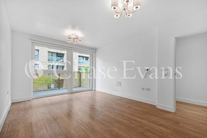 1 Bedroom Flat For Sale In Greenland Place, Pell Street, Surrey Quays, London, SE8