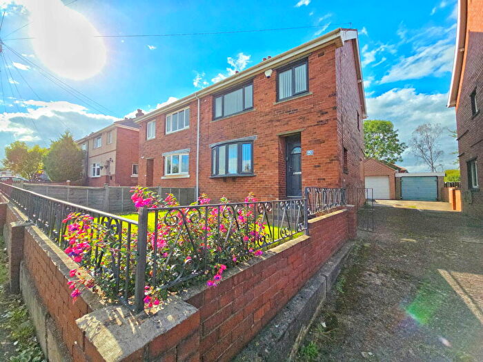 3 Bedroom Semi-Detached House For Sale In Ballfield Lane, Darton, Barnsley, S75