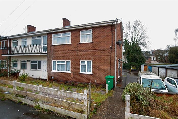 2 Bedroom Maisonette To Rent In Woodborough Road, Nottingham, NG3