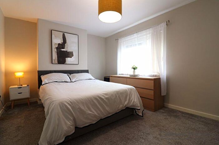 2 Bedroom Terraced House For Sale In Bardrain Avenue, Elderslie, Johnstone, PA5