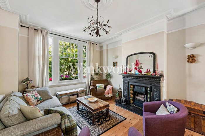 3 Bedroom Terraced House For Sale In Langham Road, London, N15