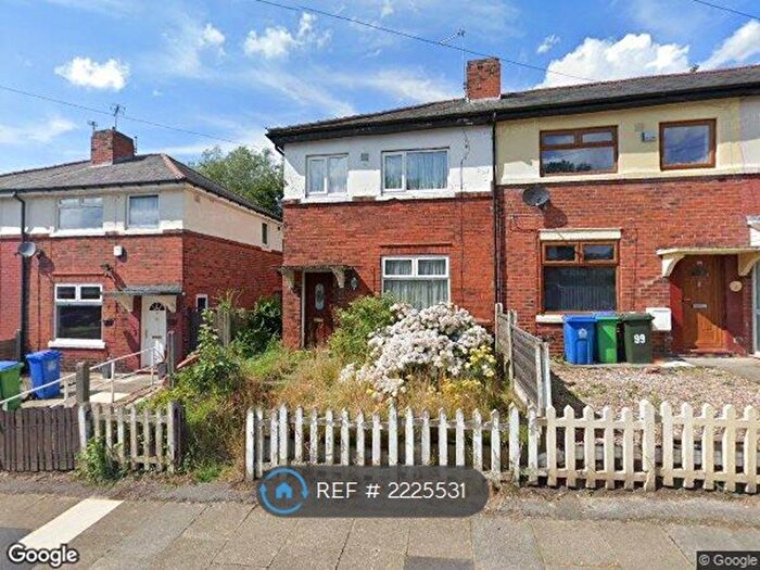 3 Bedroom End Of Terrace House To Rent In Tennyson Road, Middleton, Manchester, M24